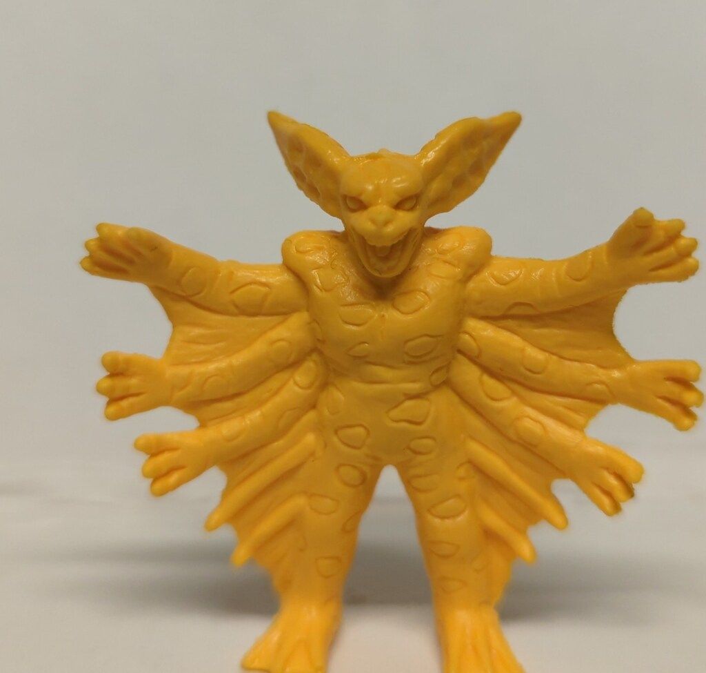 Yahoo!オークション - 仮面ライダーBLACK RX 消しゴム 9個 明治 チョコ