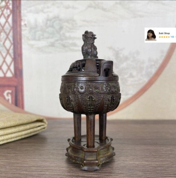 三本足の獅子香炉 銅器 文房具 茶道具 重厚 極細工 工芸品 美術品 置物 仏事 三本足の獅子香炉 銅器 文房具 茶道具 重厚 極細工 工芸品 美術品