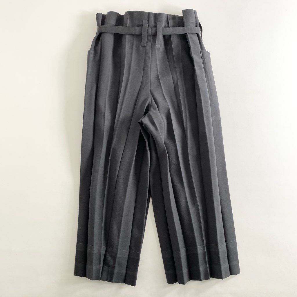 27c14 me ISSEY MIYAKE ミーバイ イッセイミヤケ クロップド