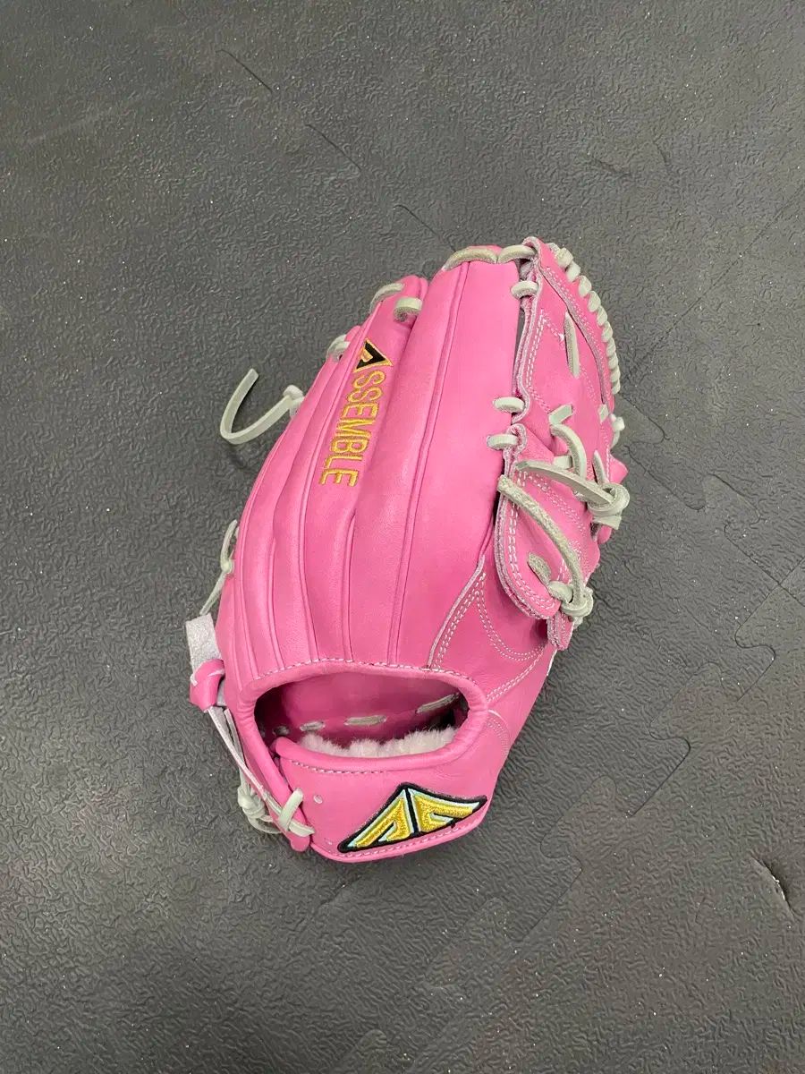 組み立て 投手用グローブ グローブ KIAタイガース キア タイガース ジヒョン着用 USTAUSTRALIA_COM_AU