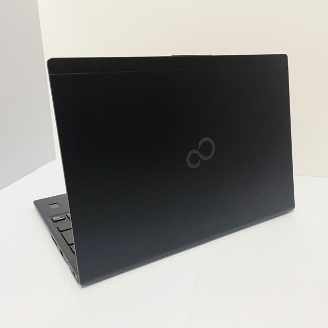 でバッテリー優良 Win11で１０世代富士通LIFEBOOKノートパソコン