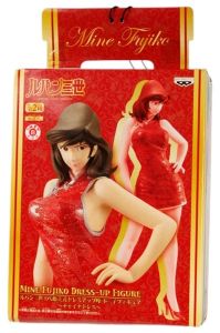 赤いチャイナドレスの峰不二子のフィギュア 峰不二子 チャイナドレス フィギュア - メルカリ
