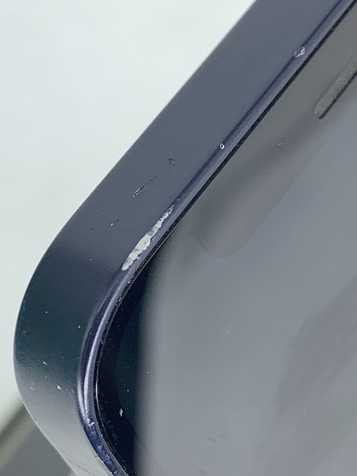 中古・充電不良・バッテリー劣化・フレームキズ有】iPhone 12