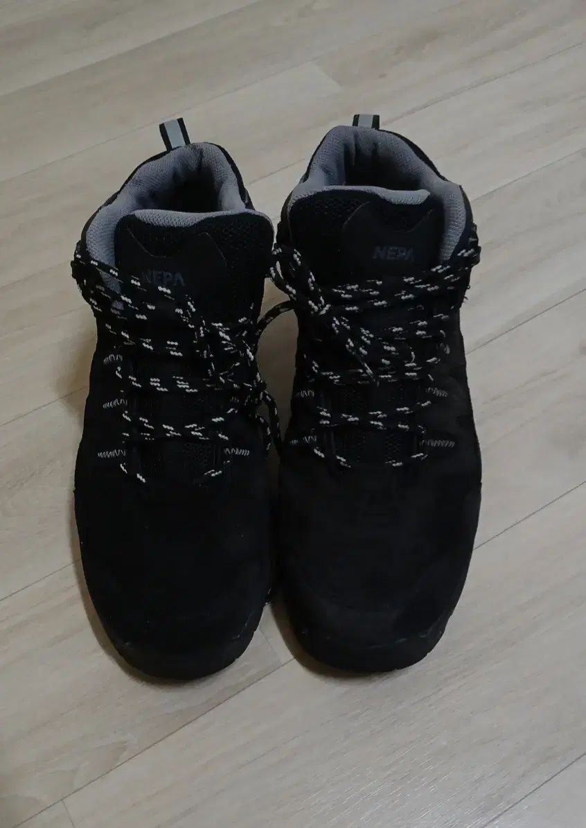 メンズ靴 NEPA ネパ オールブラック 登山靴 射精 スニーカー