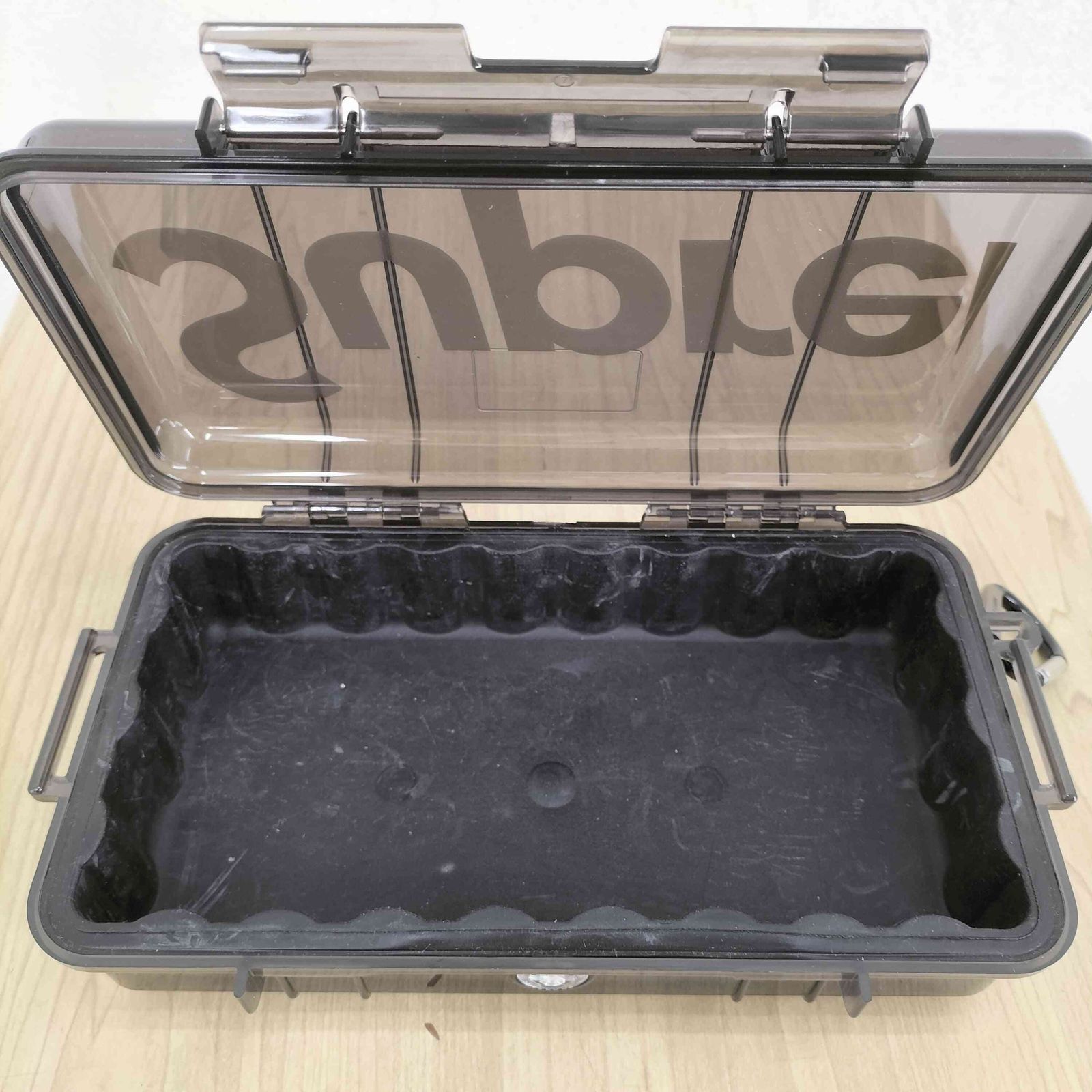 シュプリーム Supreme 19AW Pelican Case Box 1060 Case