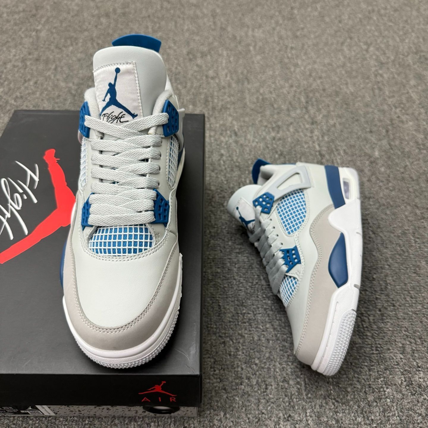 【新品未使用】ナイキエアジョーダン4 レトロ \"インダストリアルブルー\"　28㎝ Nike Air Jordan 4 Retro Industrial Blue ナイキ エア