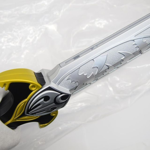 ザンバットソード 仮面ライダーキバ