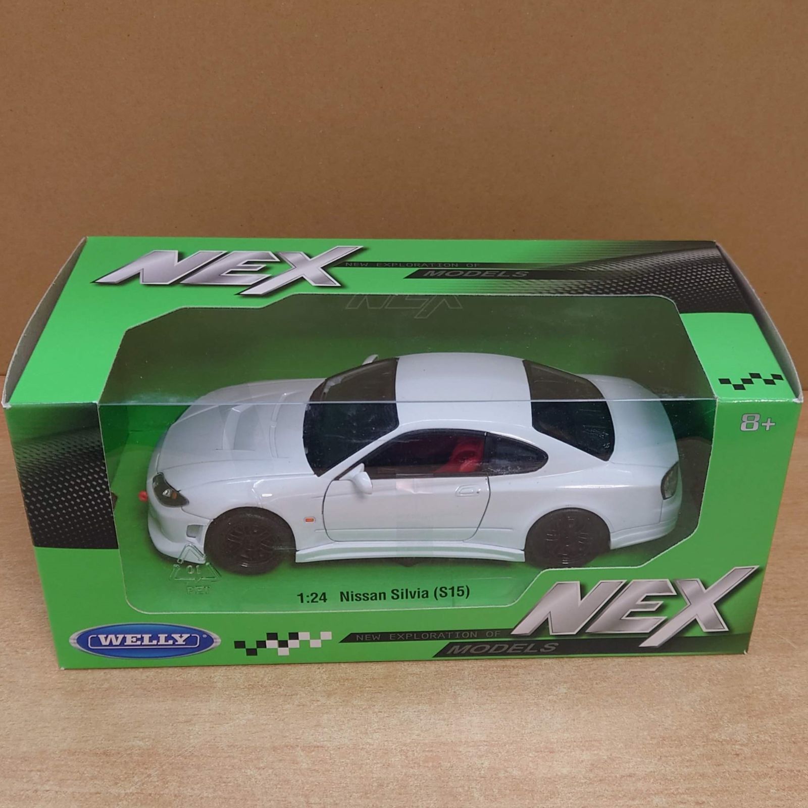 1/24 ニッサン シルビア S-15 ホワイト ダイキャストカー 完成品 Amazon.co.jp: ウィリー 1/24 ニッサン シルビア S-15 ホワイト