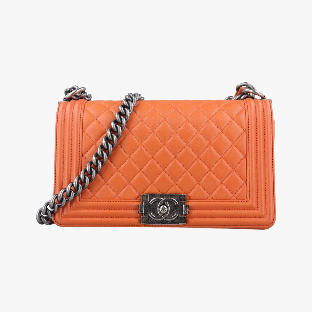 シャネルChanelボーイシャネルオレンジラムスキンA6708620176525