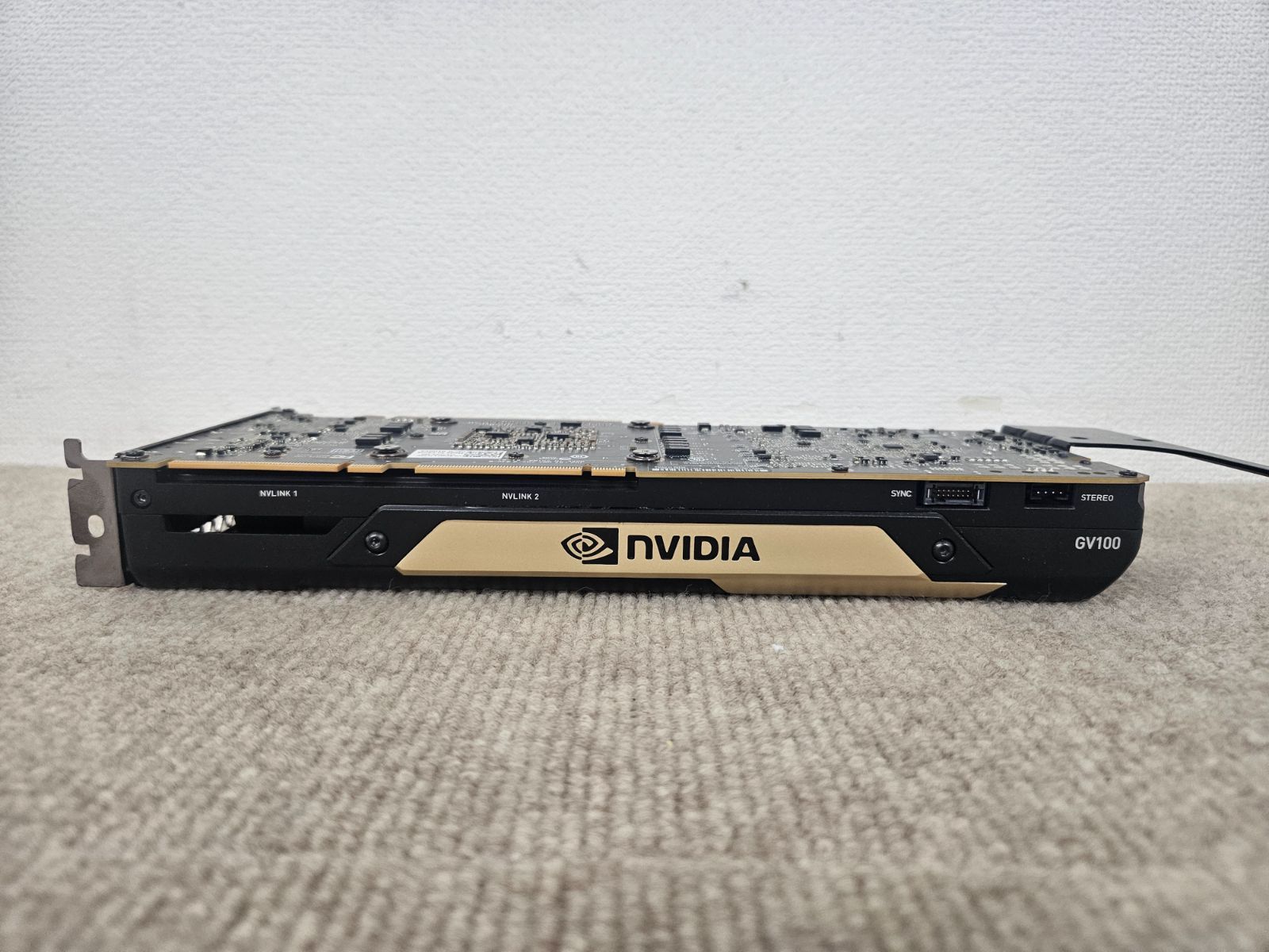 NVIDIA Quadro GV100 32GB HBM2 搭載 グラフィックボード - メルカリ
