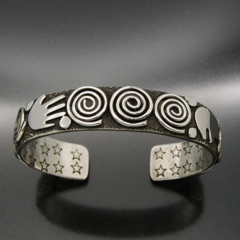 Alex Sanchez ナバホ族 バングル ペトログリフ アレックスサンチェス ブレスレット メンズ レディース 28011044