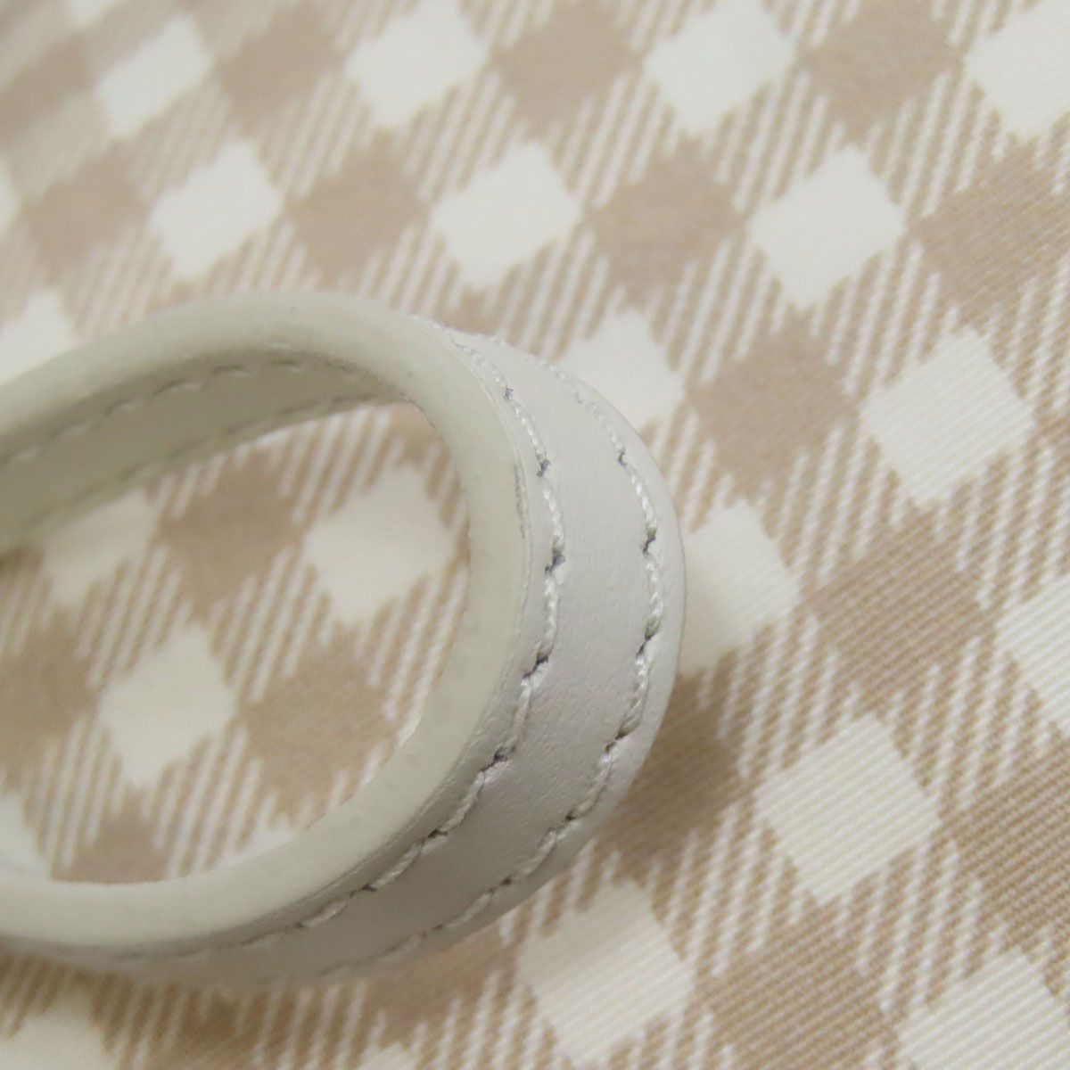 ミュウミュウ チェック柄