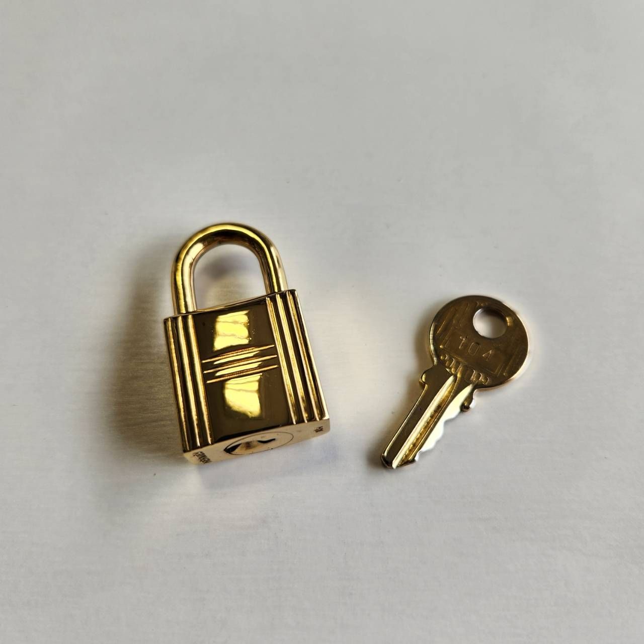 HERMES エルメス カデナ 104 鍵 セット 南京錠 ゴールド ロック