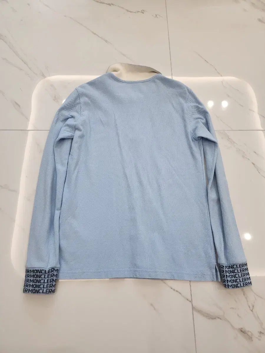 モンクレールキッズ スカイブルー 長袖 ポロTシャツ 12 A