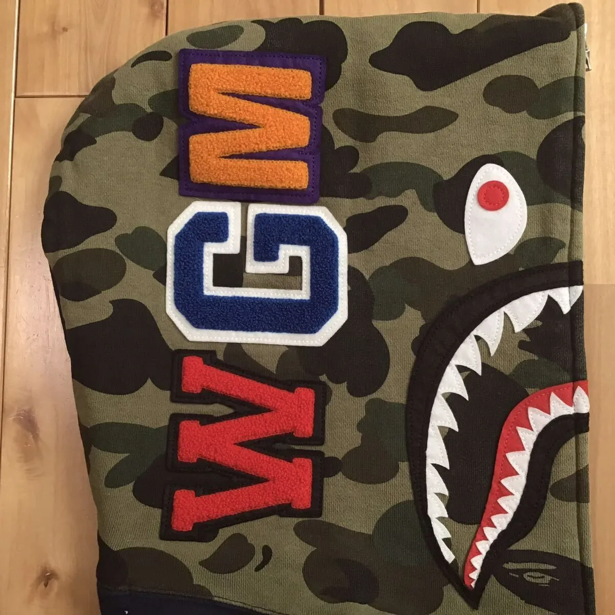 A Bathing Ape シャークパーカー 1st Camo Green（A BATHING APE