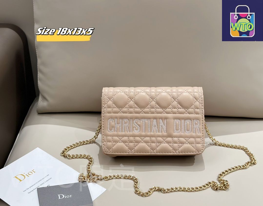 今日特価】DIOR バッグや財布の魅力的なアイテム！送料無料で今