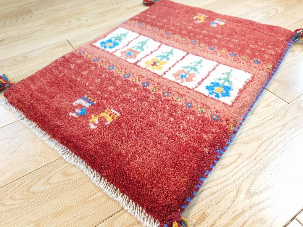 ペルシャ　ギャッベ  ミニマット  42×37.5 茜色　鹿 ペルシャ ギャッベ 玄関マット小 58.5x42.5cm 茜色 パネル