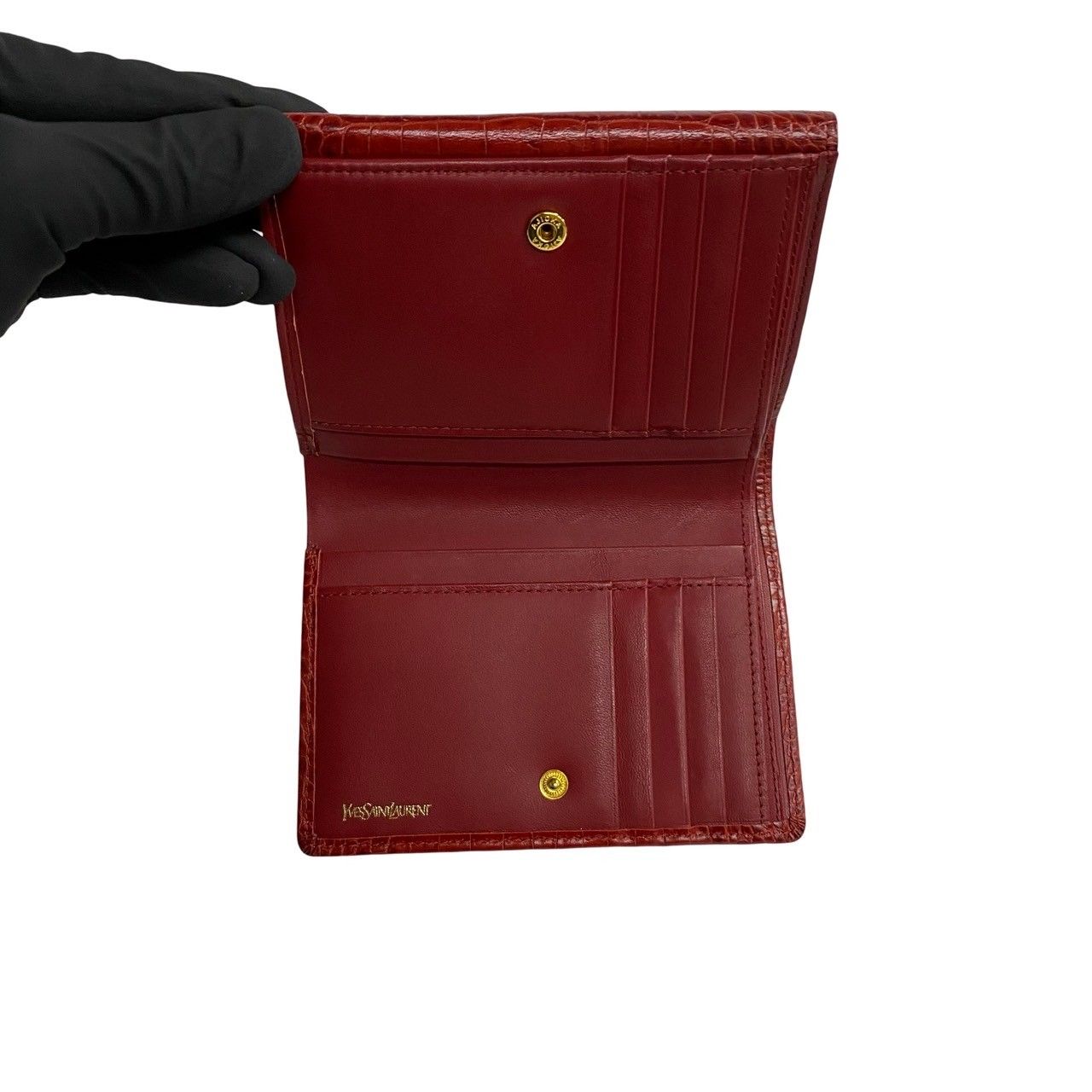ほぼ未使用 YVES SAINT LAURENT イヴ・サンローラン ロゴ 金具 ほぼ未使用 YVES SAINT LAURENT イヴ・サンローラン ロゴ 金具
