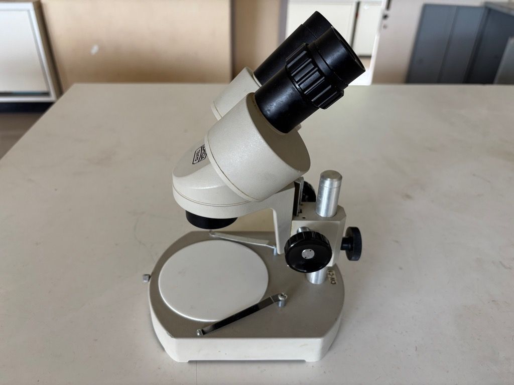 双眼実体顕微鏡 UCHIDA