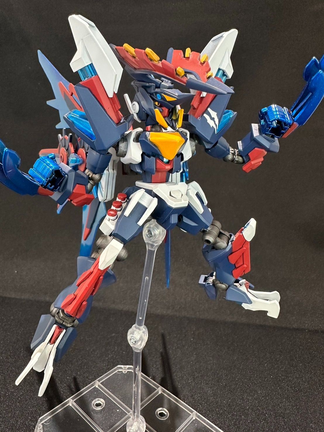 LBX ディ・レギウディア　メタリックレッドver LBX ディ・レギウディア (プラモデル) - ホビーサーチ ガンプラ他