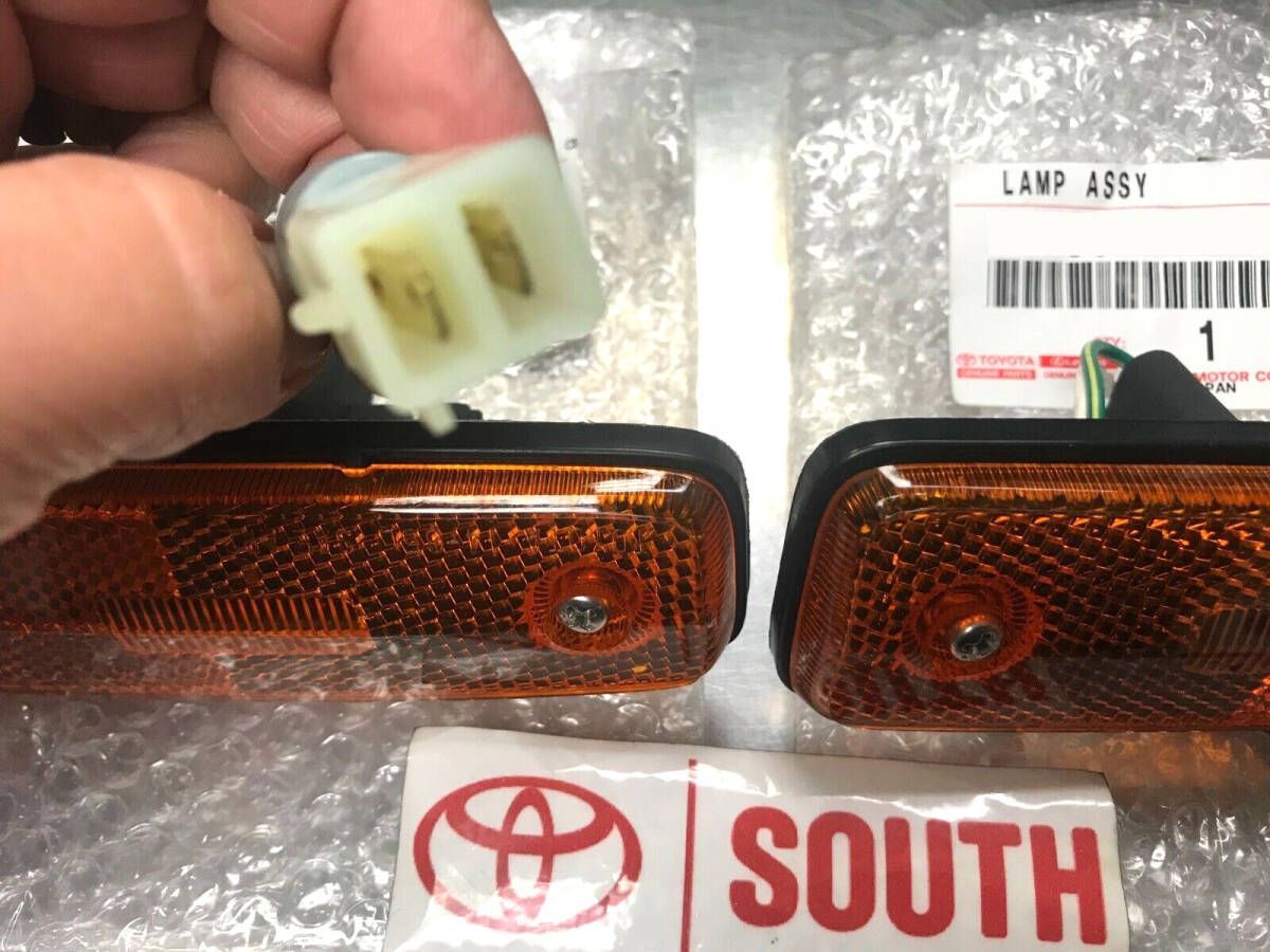 新品 トヨタ純正 USDM ランクル セリカ ハイラックス サイド マーカー 新品 US トヨタ純正 北米 USDM ランクル セリカ ハイラックス サイド