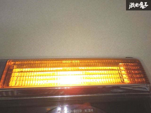 NISSAN 日産 純正 DR30 スカイライン 後期 テールランプ テール NISSAN 日産 純正 DR30 スカイライン 後期 テールランプ テール