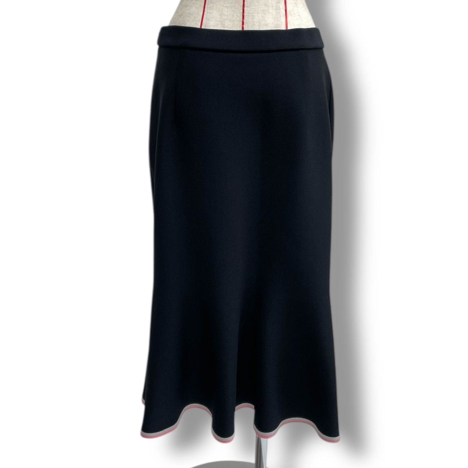 LEONARD レオナール マーメイドシルエット厚手ニットフ スカート ニットスカート スカート フ ニット 裾ライン ブラック ピンク グレー 黒 灰色 サイズ40 レディース 秋 ゴーゴー古着マルイ北千住店 22 No.991