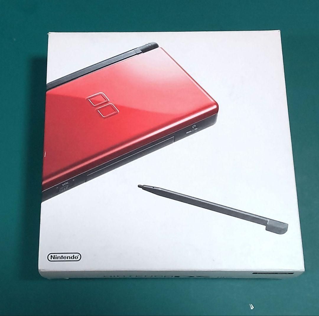 【中古・外箱、充電器付】美品 任天堂 DS Liteクリムゾンブラック 33