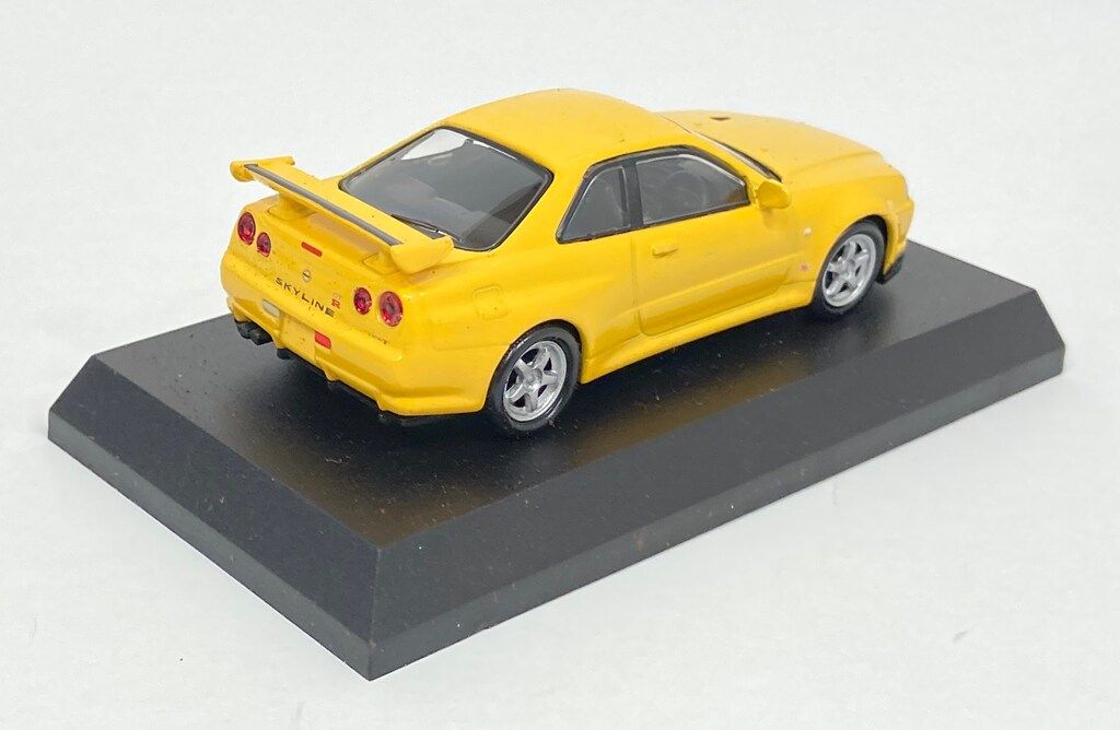 GT-R イエロー スターターセット 1/24 イエローハット GT-R 2008 鈴鹿&富士 | HLJ.co.jp