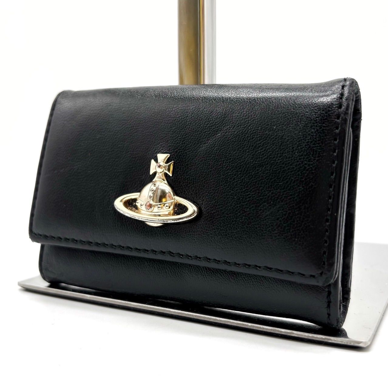 ヴィヴィアンウエストウッド　キーケース　ブラック　ゴールドオーブ 未使用【Vivienne Westwoodキーケース【ブラック】オーブ