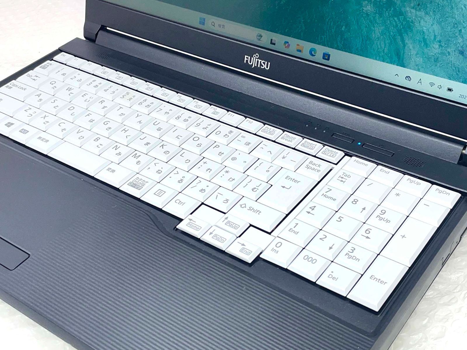 富士通 FUJITSU LIFEBOOK A5510/FX i3-10110U/8GB/500GB HDD