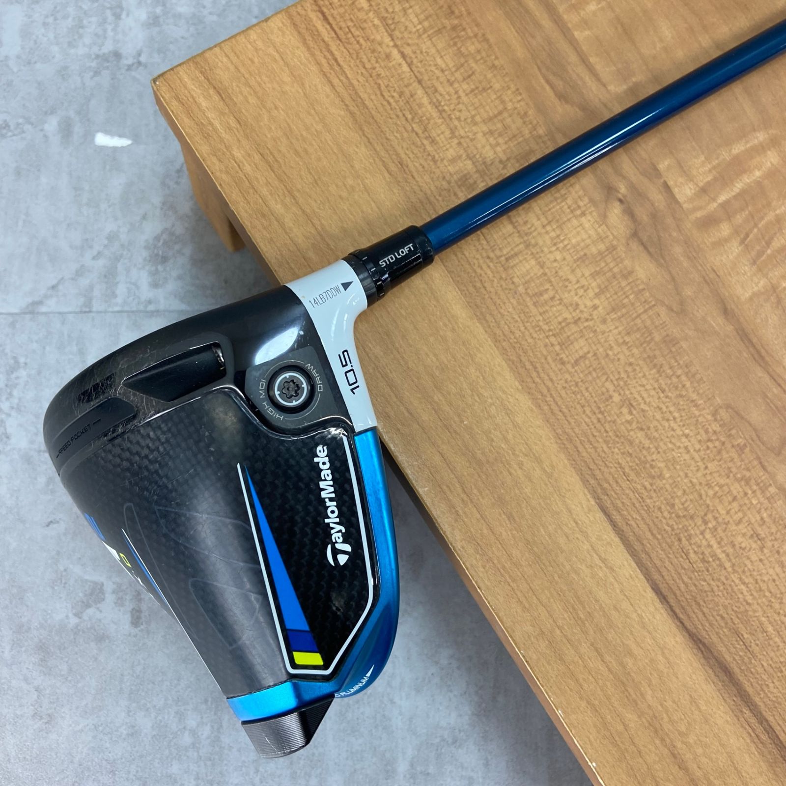 TaylorMade - TaylorMade　テーラーメイド　SIM2　MAX　D シム　マックス　メンズゴルフドライバー　カーボン　R　10.5°　右利き用　DR　45.25インチ TaylorMade テーラーメイド SIM2 MAX D シム マックス メンズ