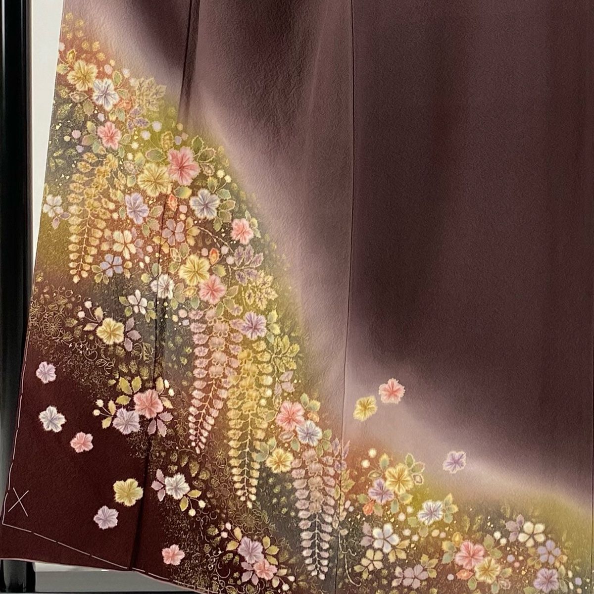 作家物 落款入 付け下げ 小紋 リバーシブル 金彩 紋意匠 桜 やまと扱い 正絹 作家物 落款入 付け下げ 小紋 リバーシブル 金彩 紋意匠 桜