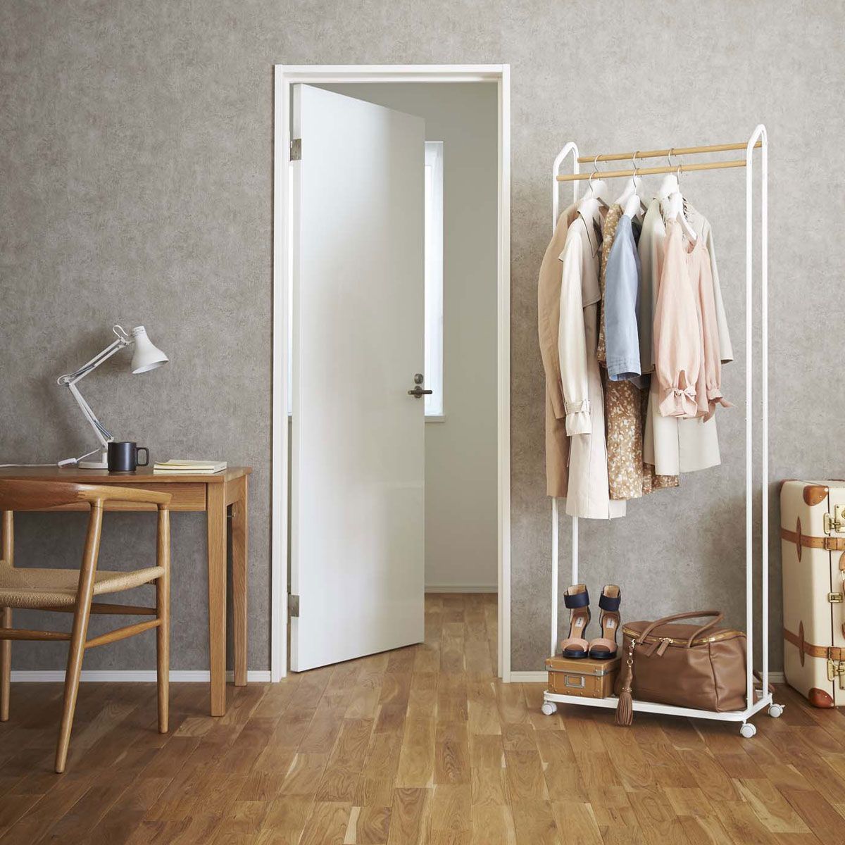 山崎実業 tower タワー ハンガーラック キャスター付き ホワイト SPORTUS