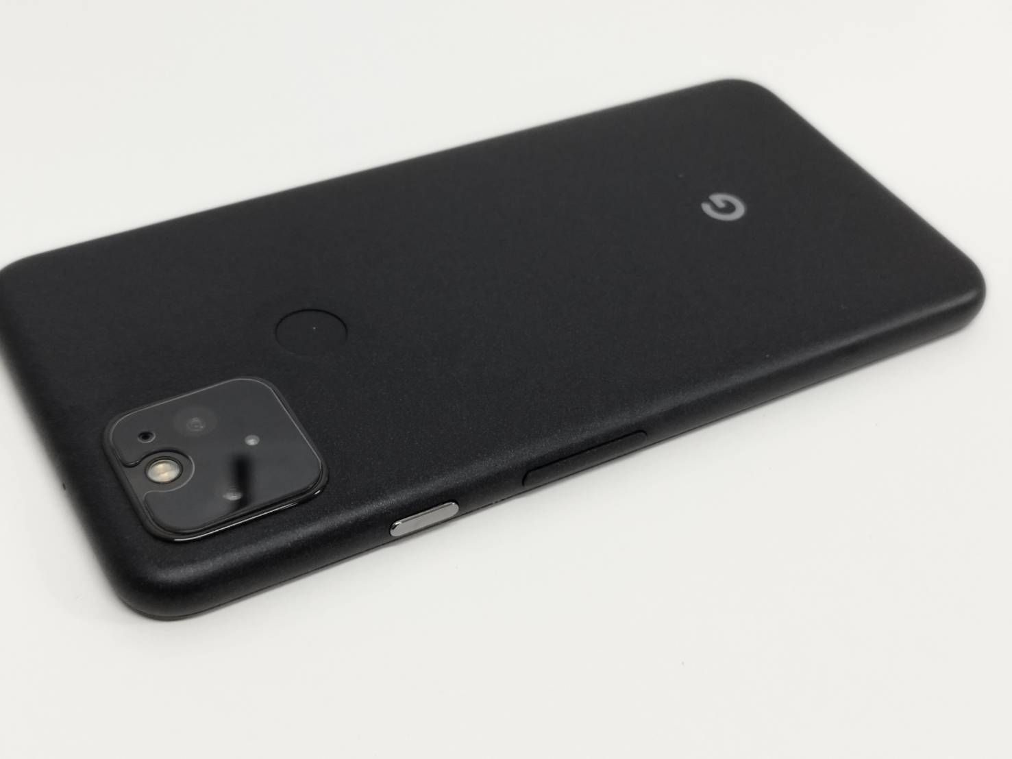 SIMフリー】Google Pixel 5/128GB/Pixel 5/スマホ/Android