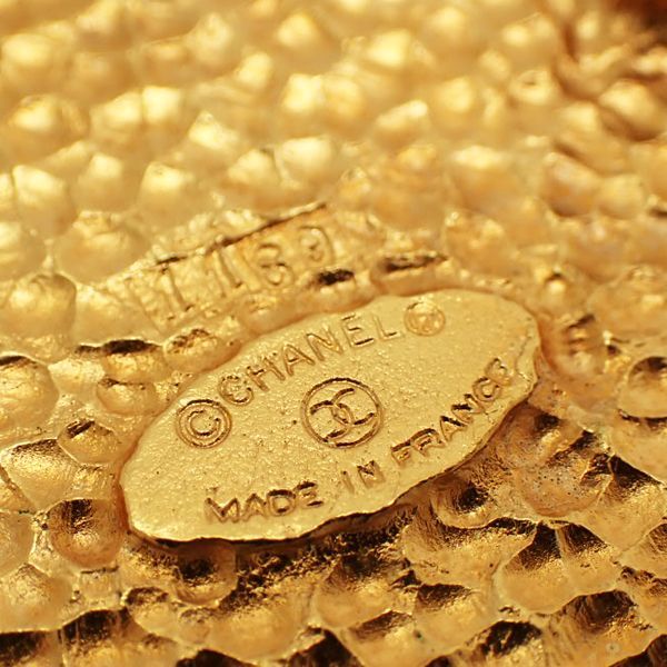 CHANEL ブローチ　1169 ヴィンテージ　GP ライオン　ラウンド　箱付き CHANEL ブローチ 1169 ヴィンテージ GP ライオン ラウンド 箱付き