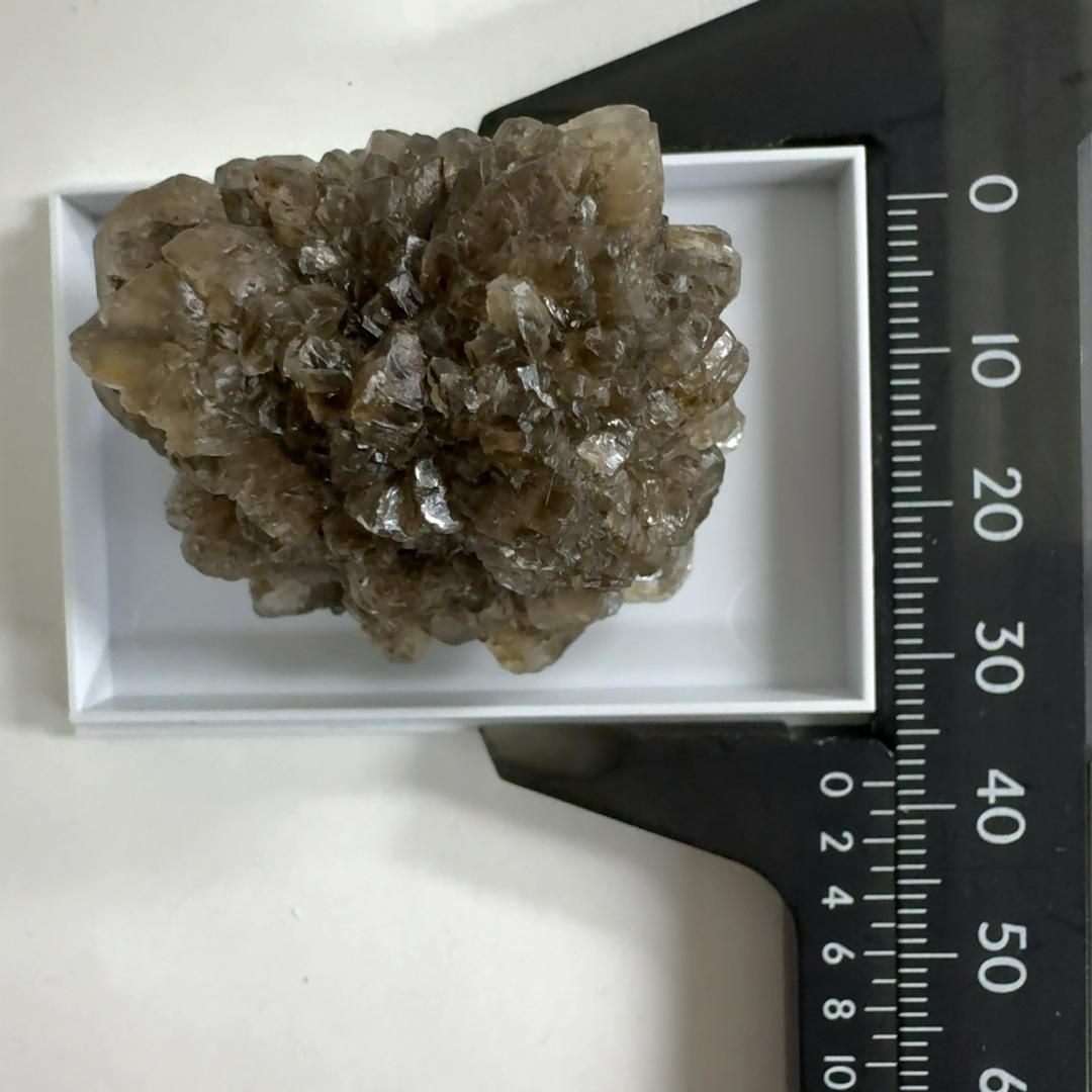  【E28627】蛍光鉱物 セレナイト ドイツ産 天然石 鉱物 原石 パワーストーン 置物