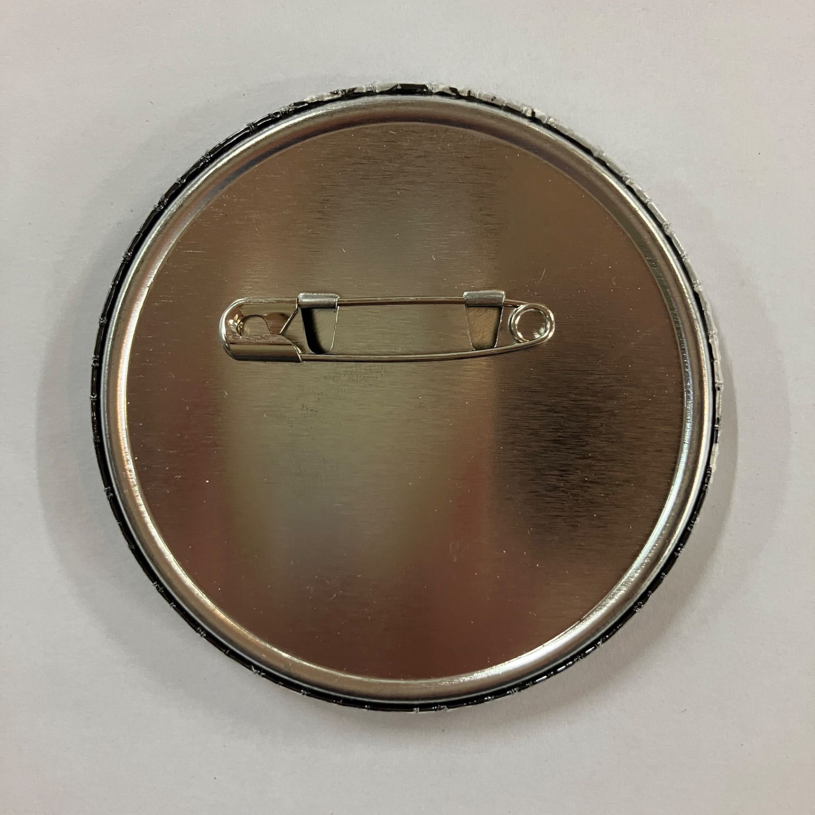 BLEACH ブリーチ 藍染惣右介 ジャンプ展 缶バッジ - メルカリ