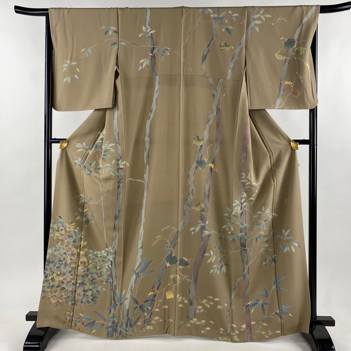 ☆ 付下げ 和田光正 光映箔 扇子に梅の花模様 薄香色 ガード加工 K-4998 付下げ 和田光正 光映箔 扇子に梅の花模様 薄香色 ガード加工 K-4998