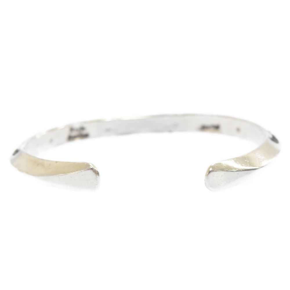 INDIANJEWELRY (インディアンジュエリー) ナバホ Kevin Ramon