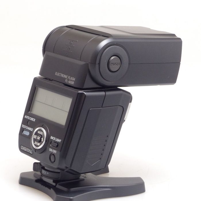 OLYMPUS - OLYMPUS ストロボ FL-600R 中古美品 オリンパス エレクトロニックフラッシュ FL-600R 中古カメラ