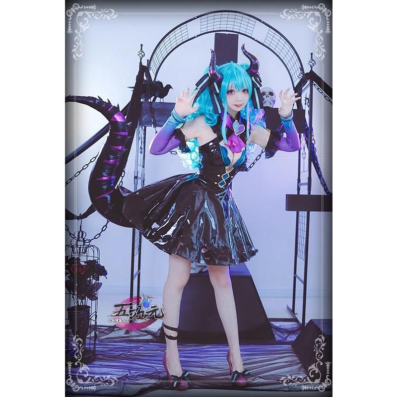 新品 火花 ボーカロイド コスプレ 初音ミク 小悪魔 衣装 尻尾