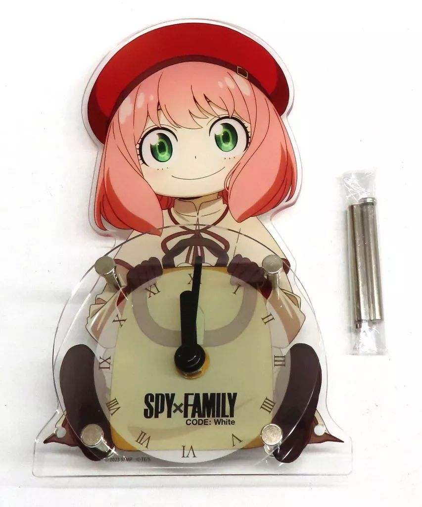 置き時計・壁掛け時計　アーニャ・フォージャー アクリルクロック 「SPY×FAMILY×ローソン」 Loppi・HMV＆BOOKS online限定 アクリル置き時計【@Loppi・HMV限定】 : SPY×FAMILY | HMV&BOOKS