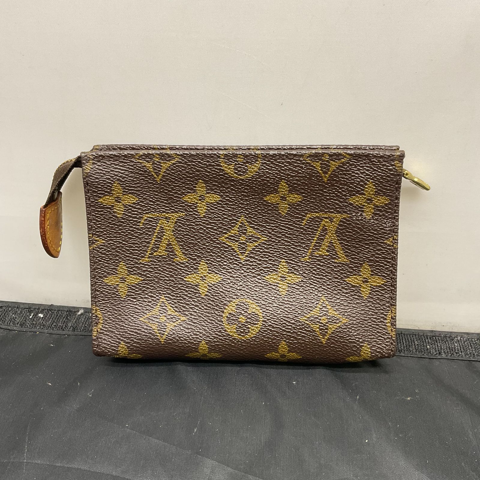 LOUIS VUITTON ヴィトン ポッシュトワレット15 モノグラム ポーチ LOUIS VUITTON - LOUIS VUITTON(ルイヴィトン) ポーチ