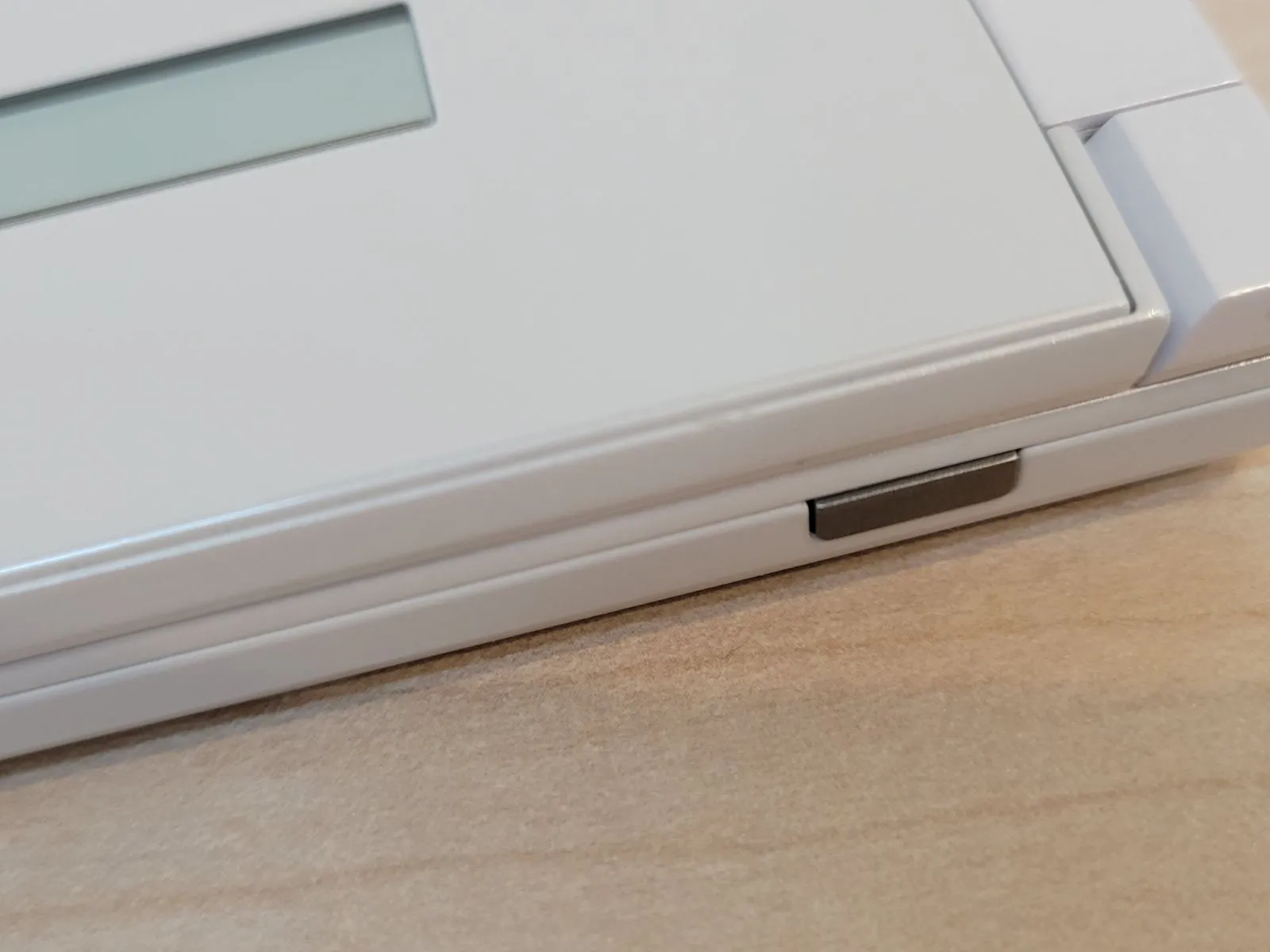 SoftBank SIMロック解除済み SHARP AQUOS ケータイ4 A206SH ホワイト