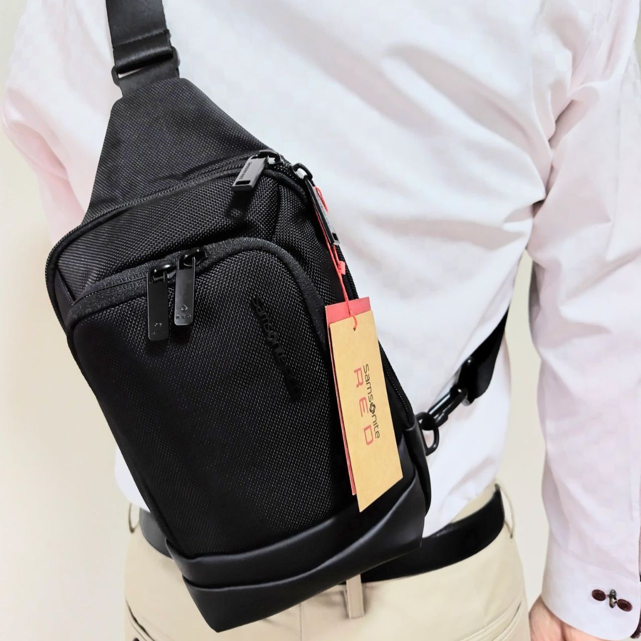 即日配送】Samsonite RED サムソナイト レッド ボディバッグ 即日配送】Samsonite RED サムソナイト レッド ボディバッグ