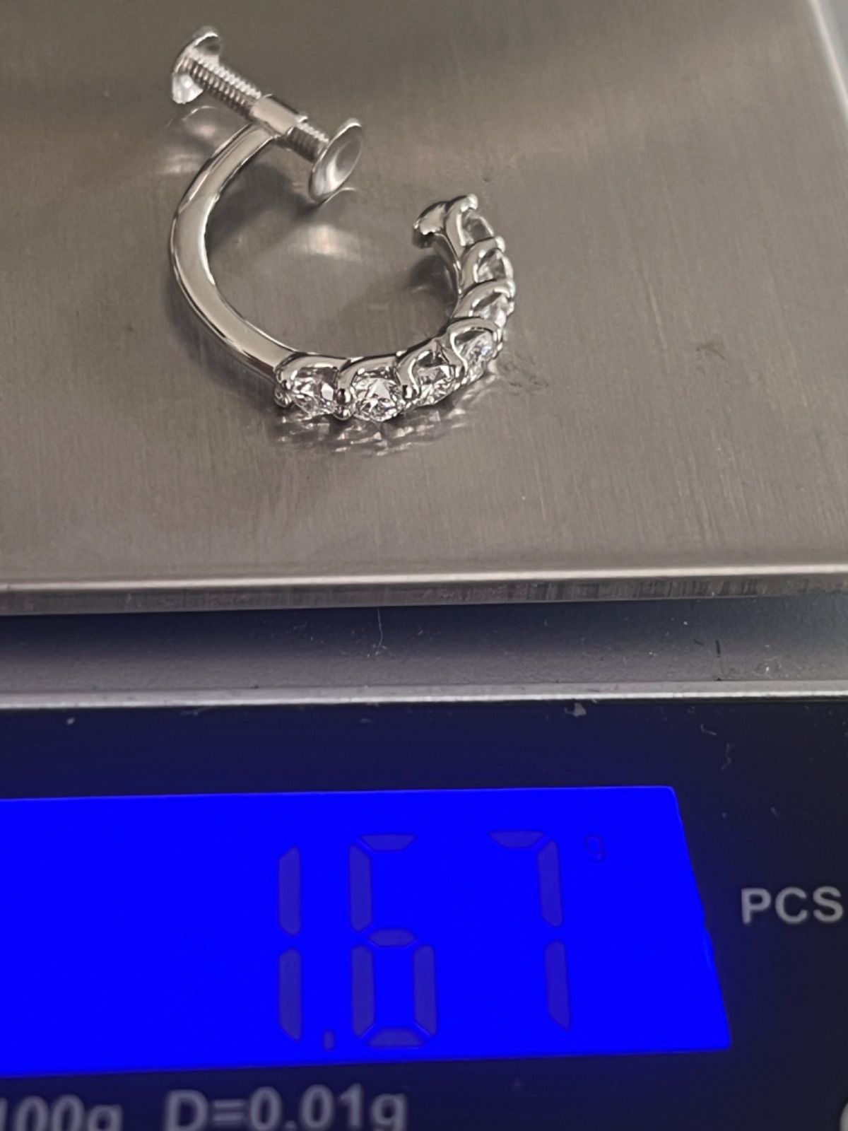 pt950/900✨無色透明ダイヤ0.3ct✨片イヤリング✨高品質ダイヤ 
