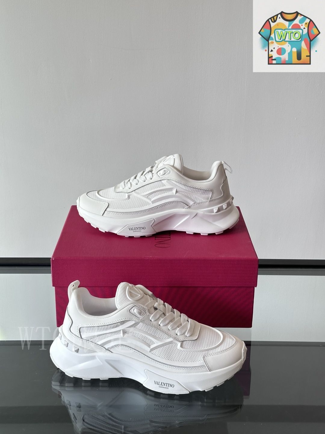 VALENTINO スニーカー Valentino Garavani Women's Designer Sneakers & Trainers