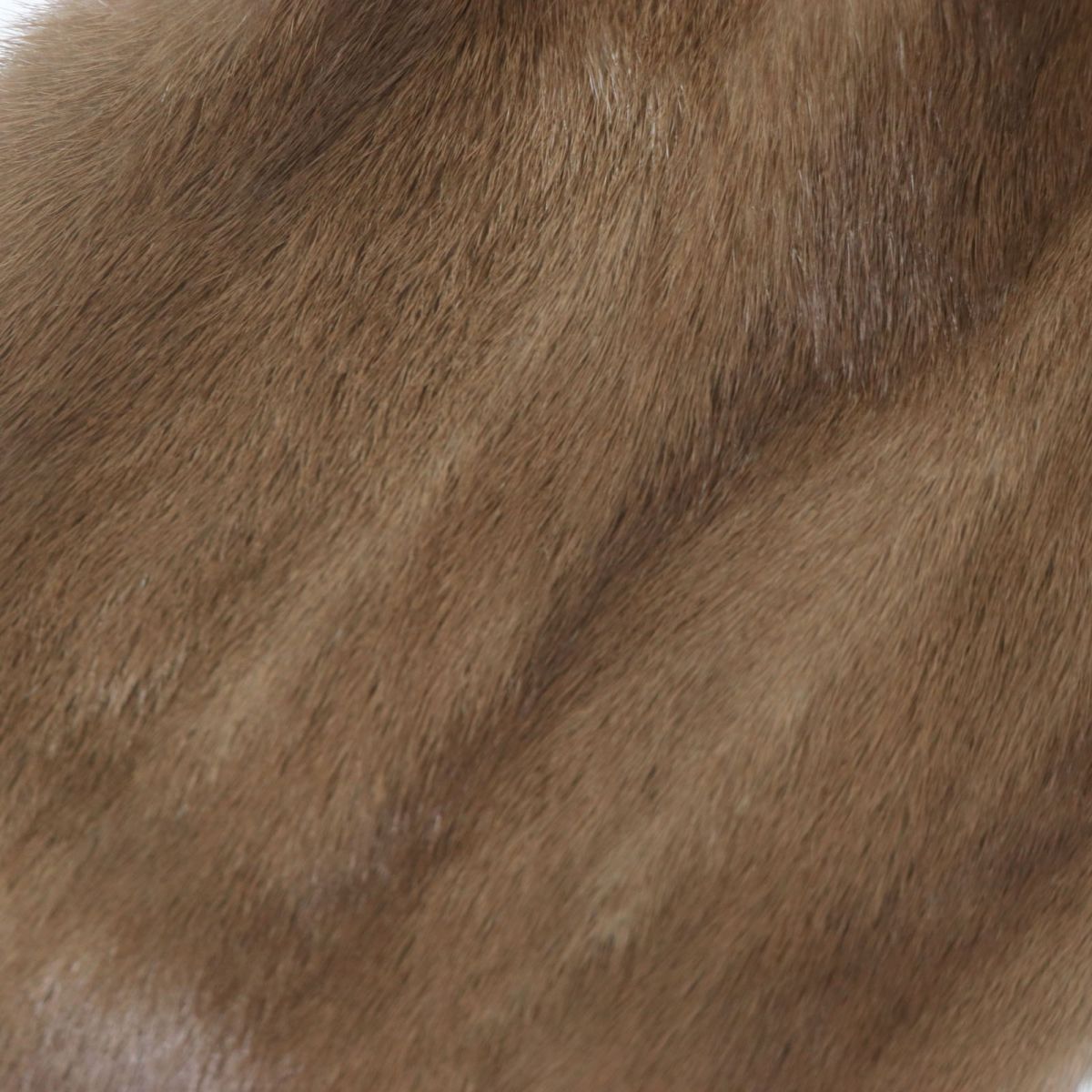 美品▽MITSUKOSHI 三越 MINK ミンク 房付き 裏地ロゴ柄 本毛皮ショール