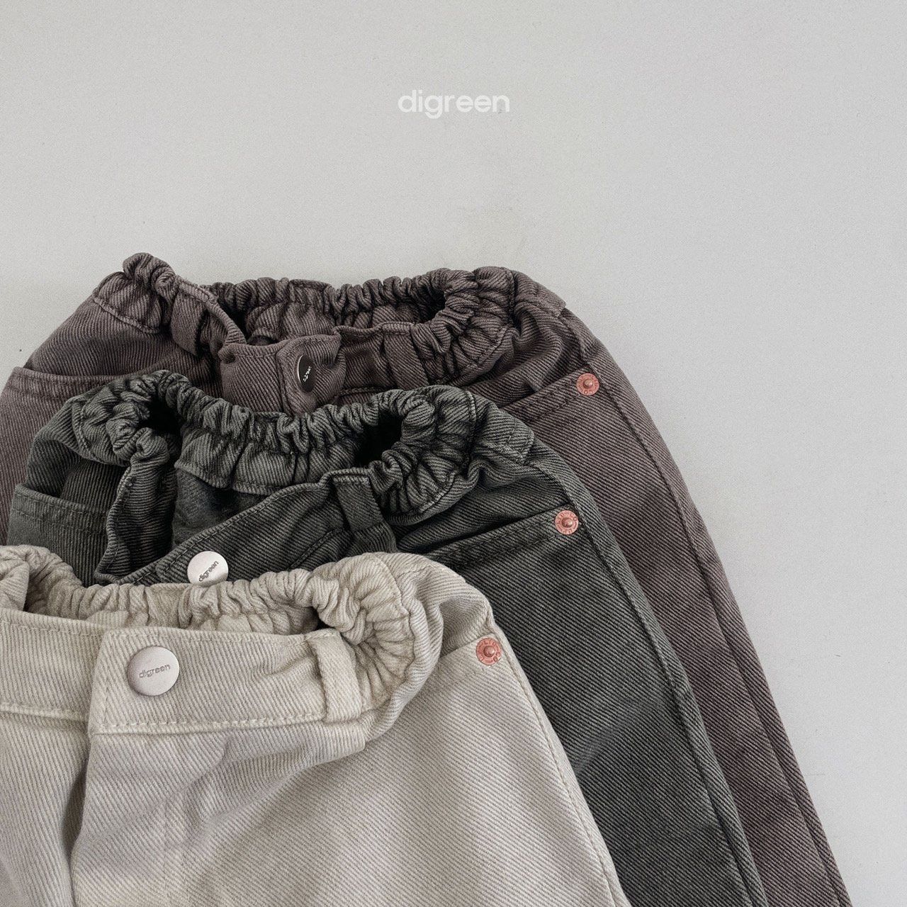 digreen/pigment Dying pants - MAHALO子供服select shop - メルカリ